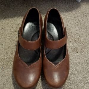 *Sale*Dansko Mary Janes